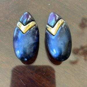 Vintage clip earrings